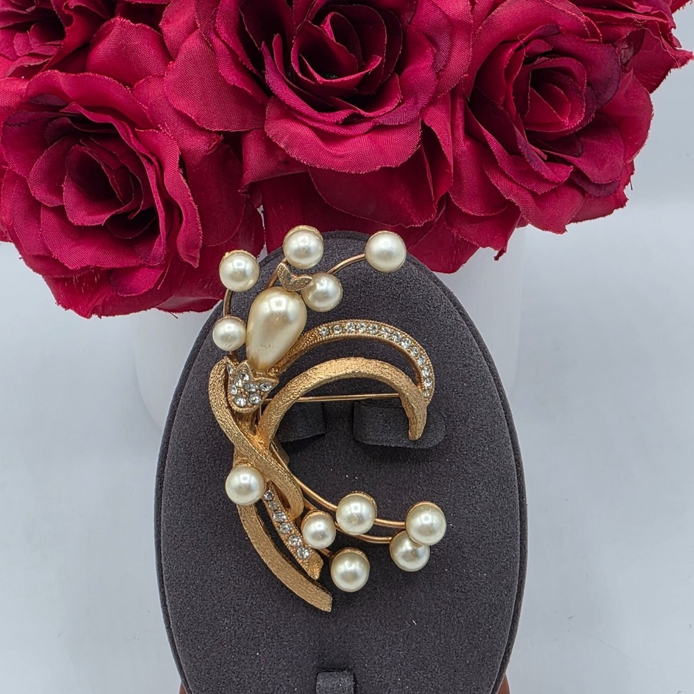 EISENBERG ICE Faux Pearl Rhinestone Brooch Pin Gold Tone Floral Vintage Estate‎